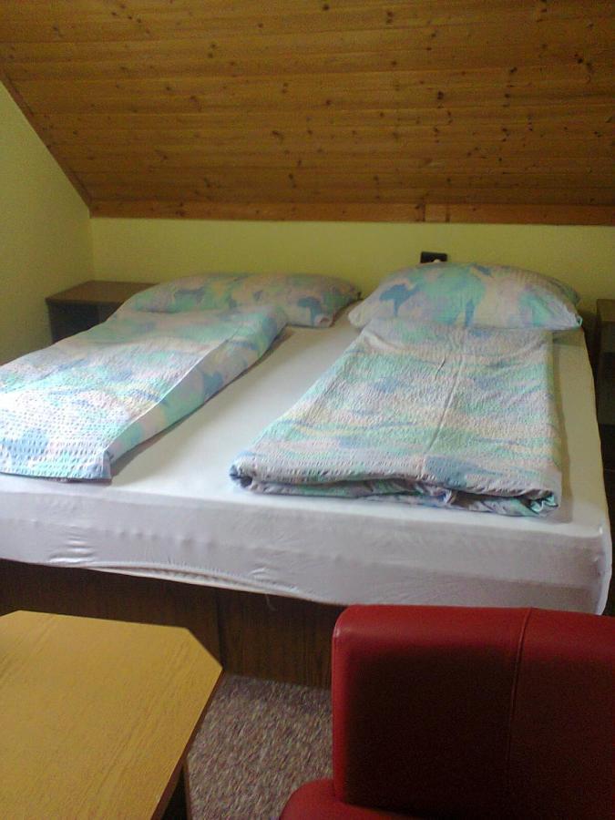 Nefelejcs Apartman Fertőhomok 外观 照片